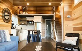 Escalante Escapes Desert Willow- Loft Escape